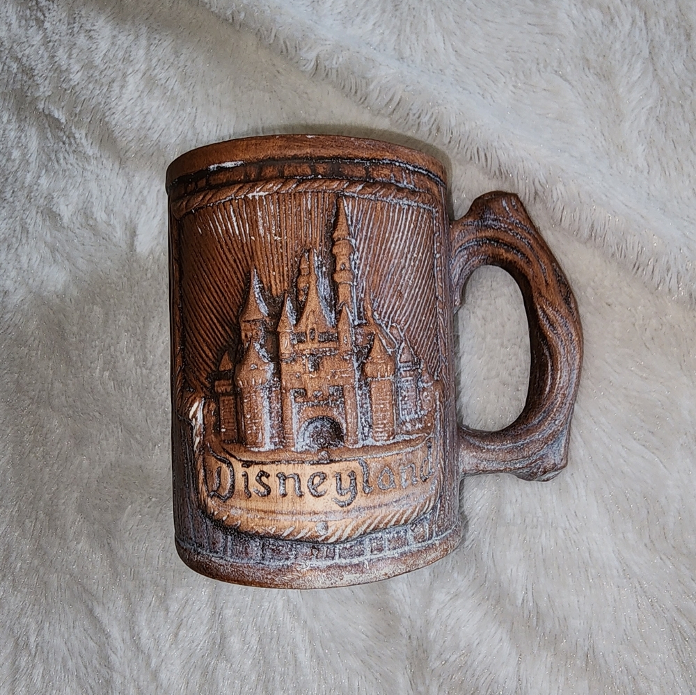 Vintage Disneyland Frontierland Ceramic Mug